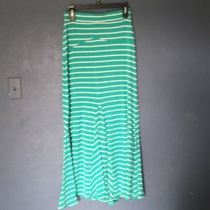 Poof brand Maxi skirt size Medium